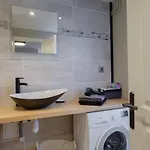 Apartmán L'atelier - Hyper Centre De - Proche Insead *